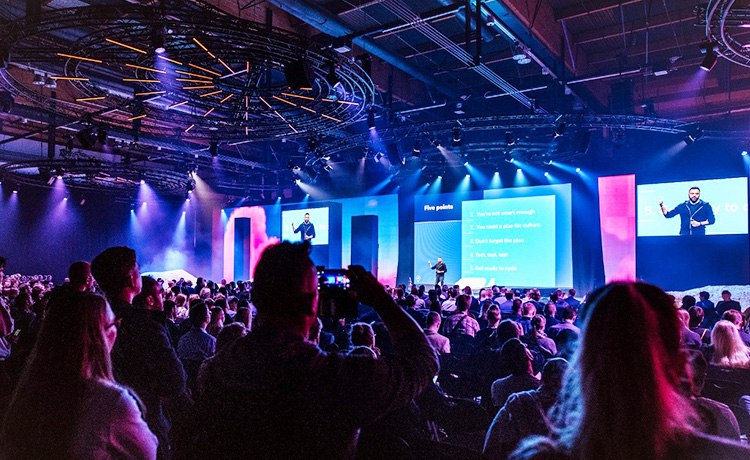 رویداد اسلاش