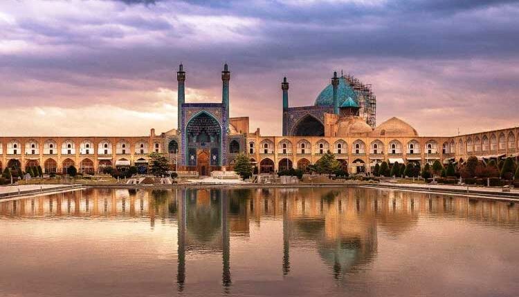 گردشگری در سال 1401